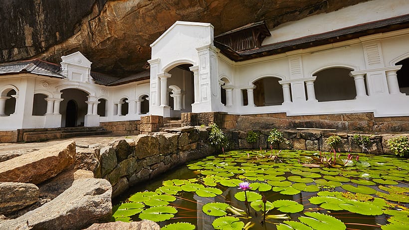 Dambulla Cave Temple